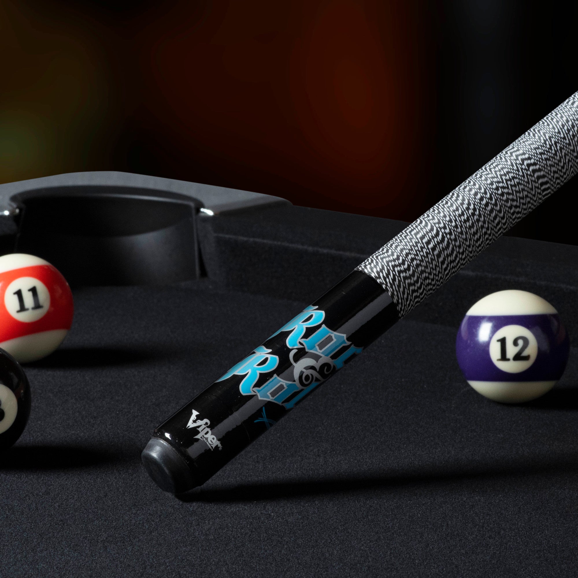 Viper 50-0653 Underground Rock & Roll Billiard/Pool Cue Stick