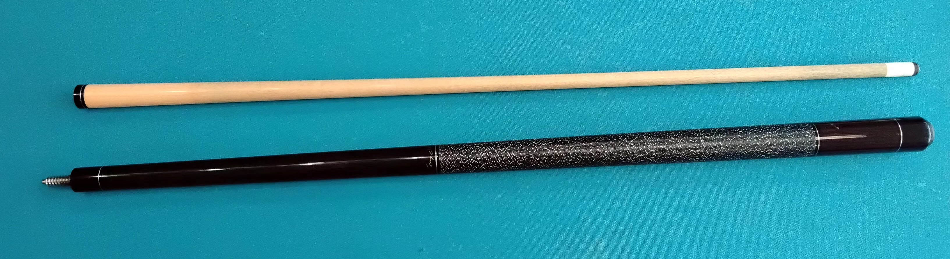 Jerry Oliver (2 Shafts, 1 butt) - CONSIGNMENT CUE - Used
